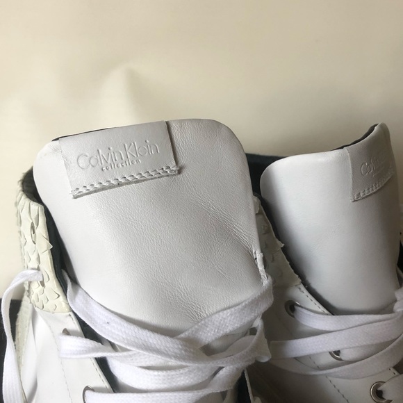 CALVIN KLEIN COLLECTION High Top Leather Sneakers - Picture 4 of 8